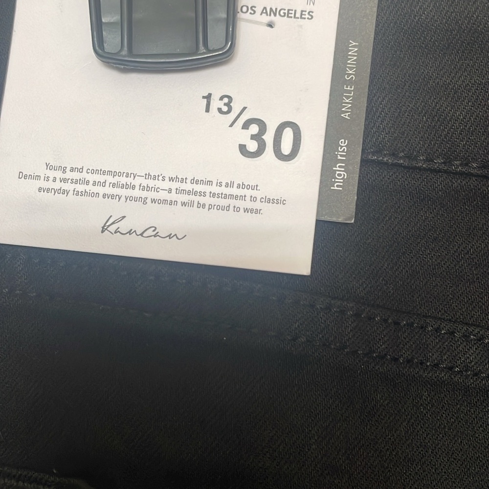 Bought And They Are Way Too Big With The Stretch!… - image 1